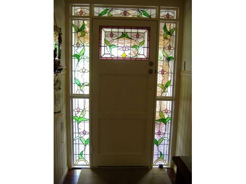 Floral leadlight entrance surround